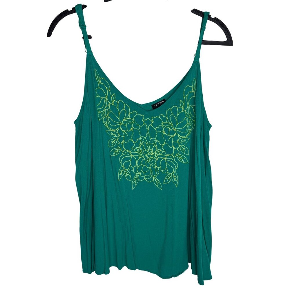 Torrid Floral‎ Embroidered Green Tank Top Size 2 Adjustable Straps Vacation
